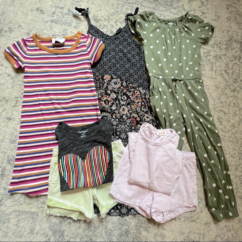 XS Bundle🎈8 Pieces - dresses, romper and matching top/shorts